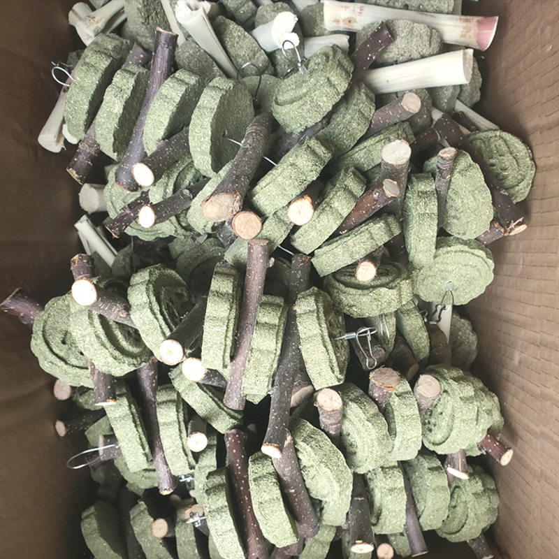 Grass cake apple branch grass ball molars string grass cake string rabbit bite string Dutch pig molars snacks pet supplies wholesale