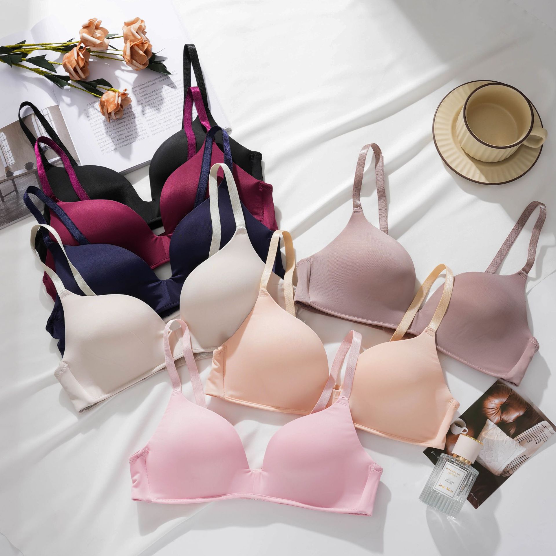 Бесшовное нижнее белье для женщин, пуш-ап, дышащее, для маленькой груди