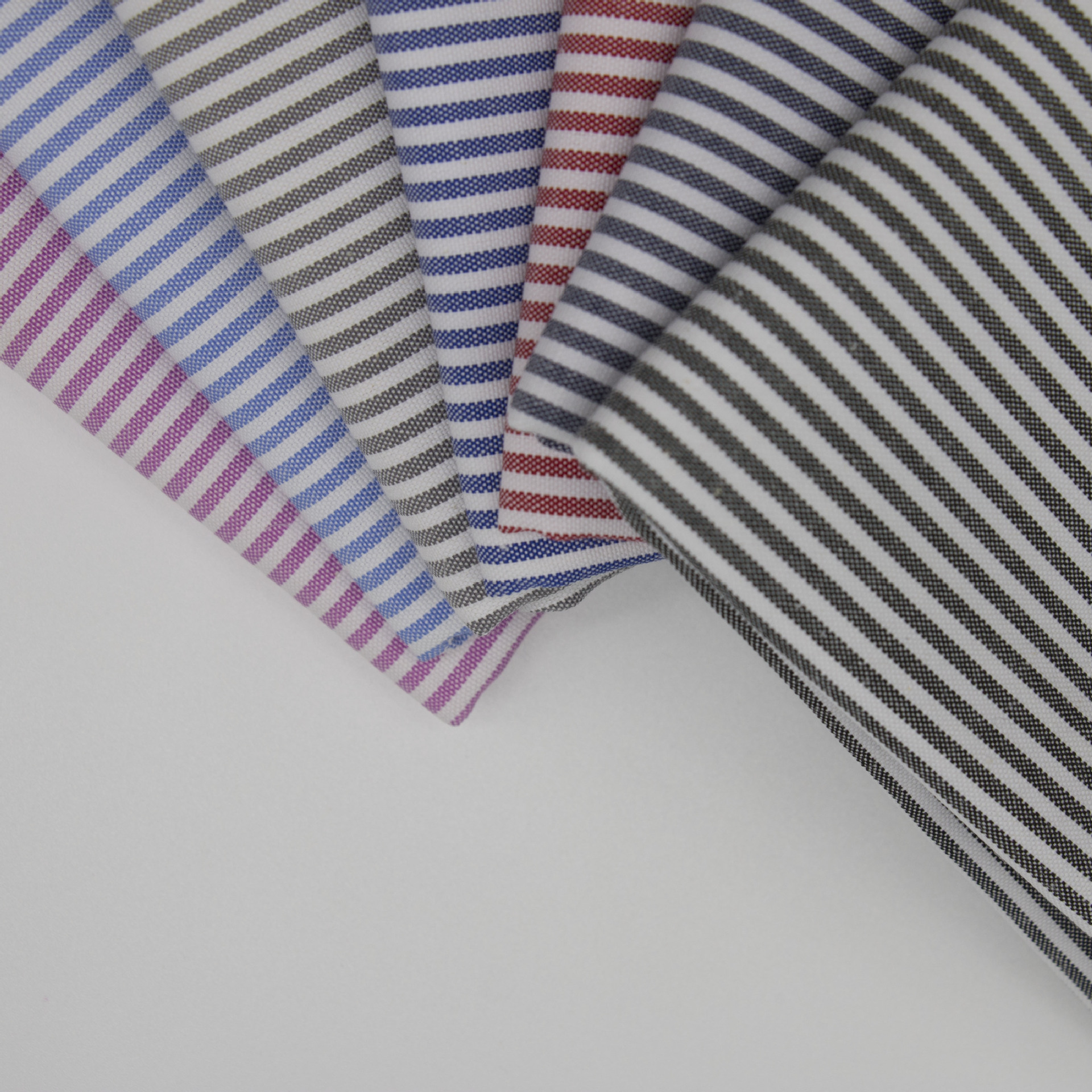 Factory direct 2mm polyester cotton Oxford cloth high density TC striped fabric high-end thick shirt fabric