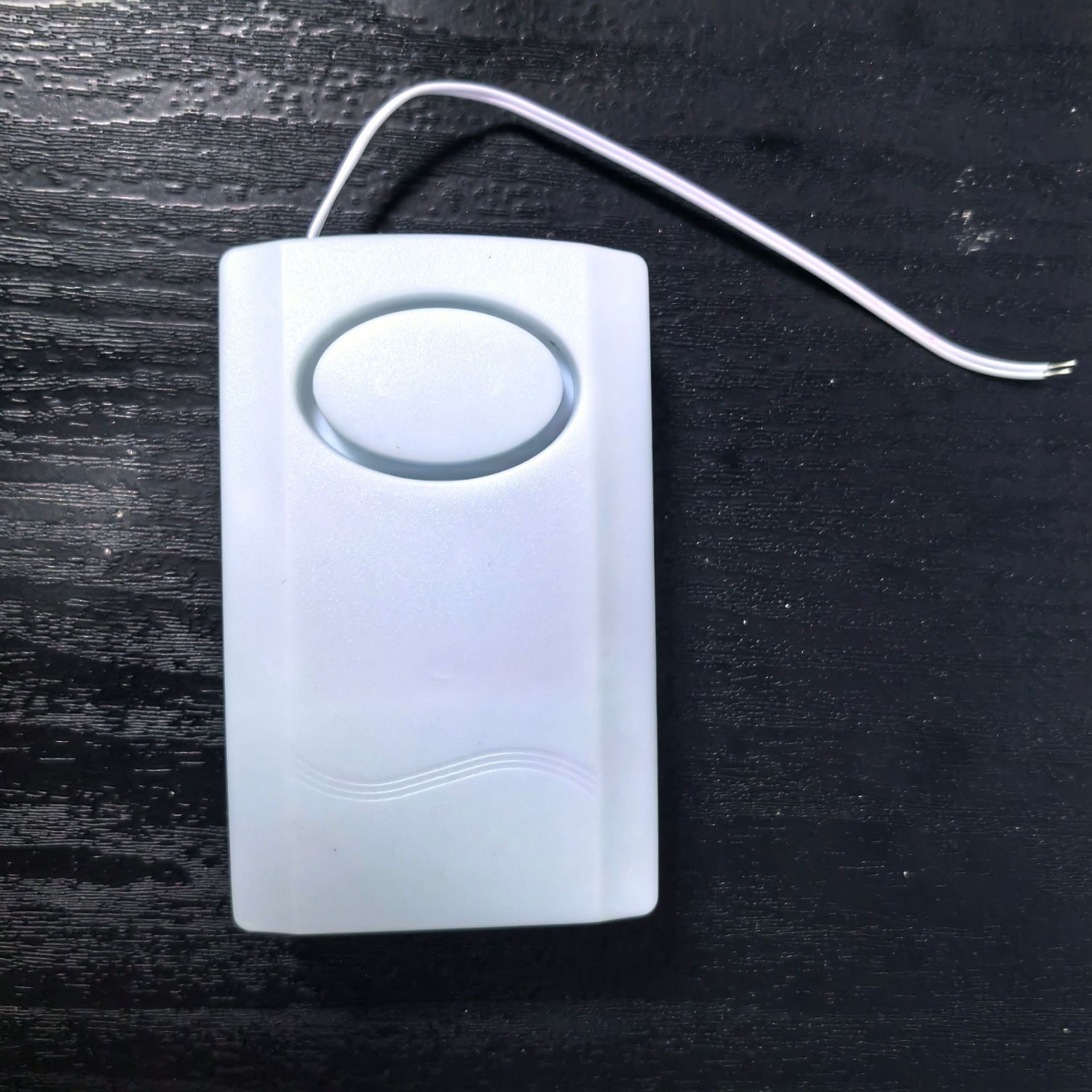 110 децибел, отключение сигнала, невидимая сеть от кражи, сигнализация для дверей и окон