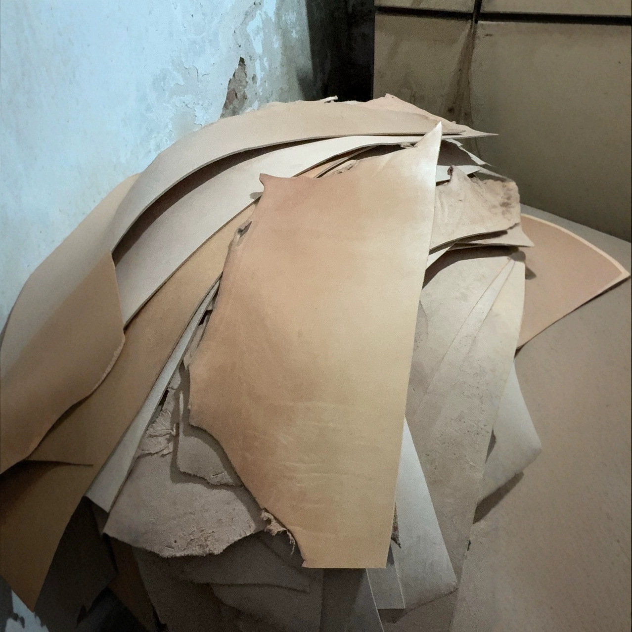 DIY 4.0mm Thick Vegetable Tanned Leather, Special Yellow Cow Head Leather for Shoe Materials