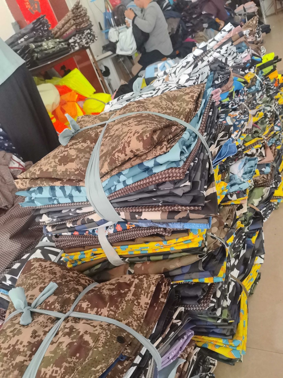 Aviation Raincoat Running Around the World, Street Stalls, Oxford Cloth Clothes, Parachute Split One-Piece Suit, Adult Rain Pants