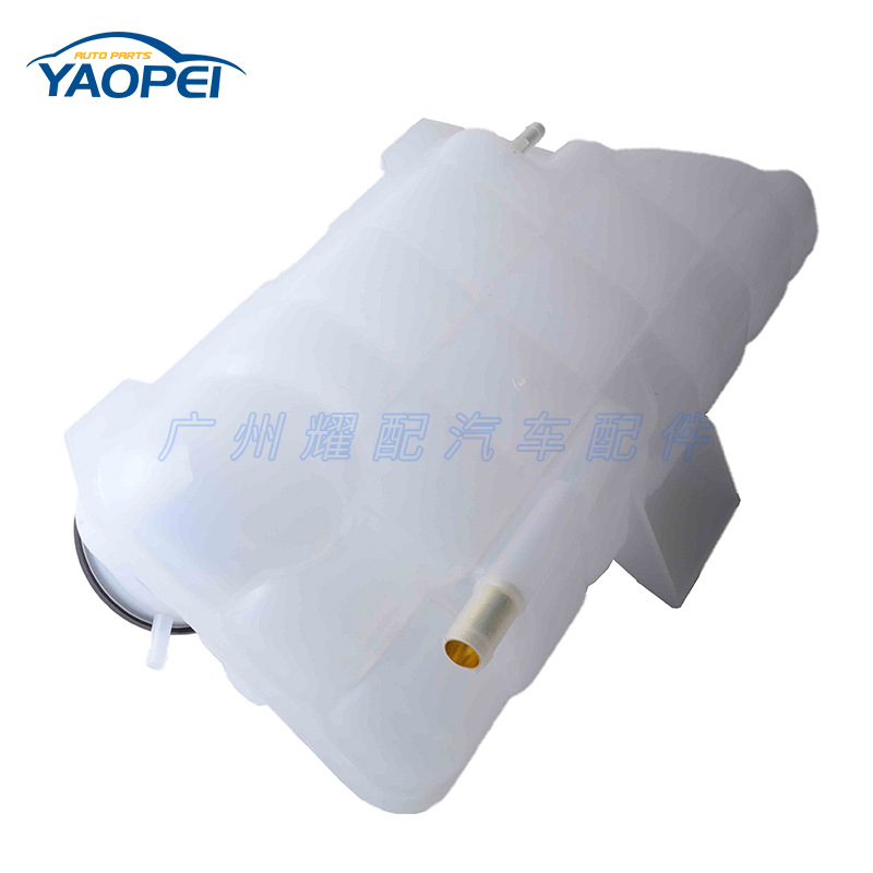 A1635000349 applicable to 1998-2005 Mercedes-Benz ML-class W163 auxiliary kettle engine coolant reservoir