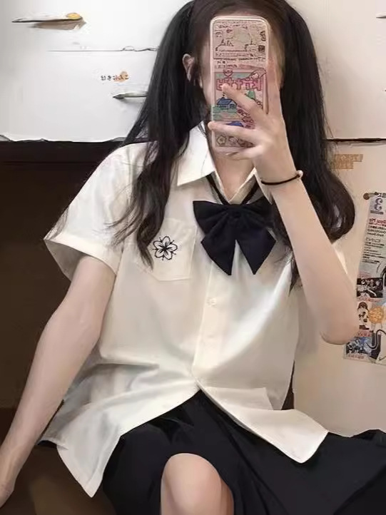 Sakuragi North Short-sleeved Pleated Skirt suit JK Shirt Japanese Style White Blue Embroidered Women's Shirt Spring JK Uniform