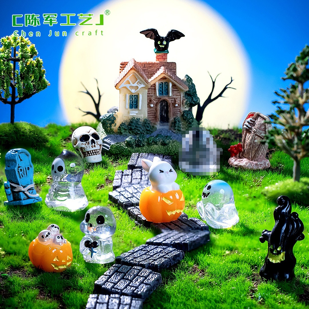 Cross-border Trade Micro Landscape Halloween Crystal Ball Decorations Accessories Faceless Ghost Pumpkin Resin Small Ornaments