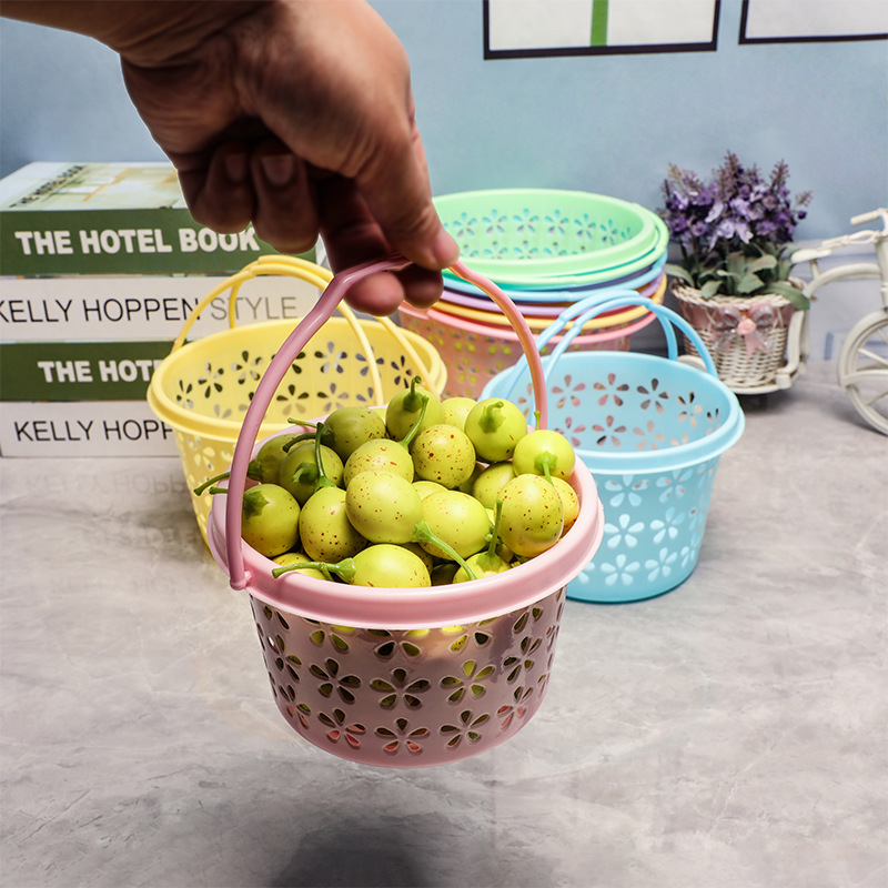 small size Hollow Plastic Portable Storage Basket Orchard Fruit Picking Basket Colorful Bayberry Basket Strawberry Basket Cherry Basket