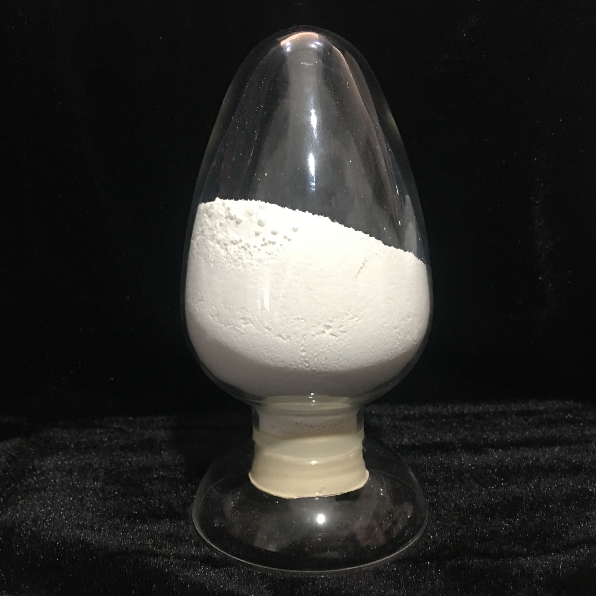 5-Nanometer Titanium Dioxide Visible Light Photocatalyst Powder Raw Material, Anatase Type Highly Active Titanium Dioxide Self-Dispersing Titanium Dioxide Powder