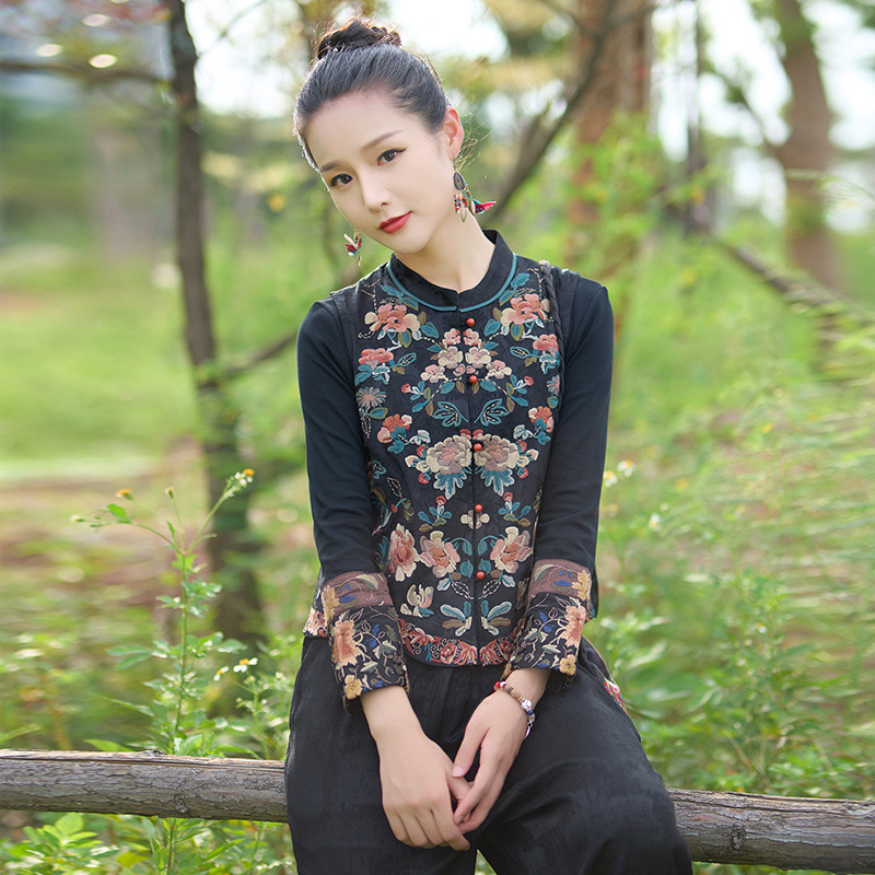 Ethnic style women's heavy-duty embroidered vest women's new Jacquard brocade embroidered vest sleeveless vest coat