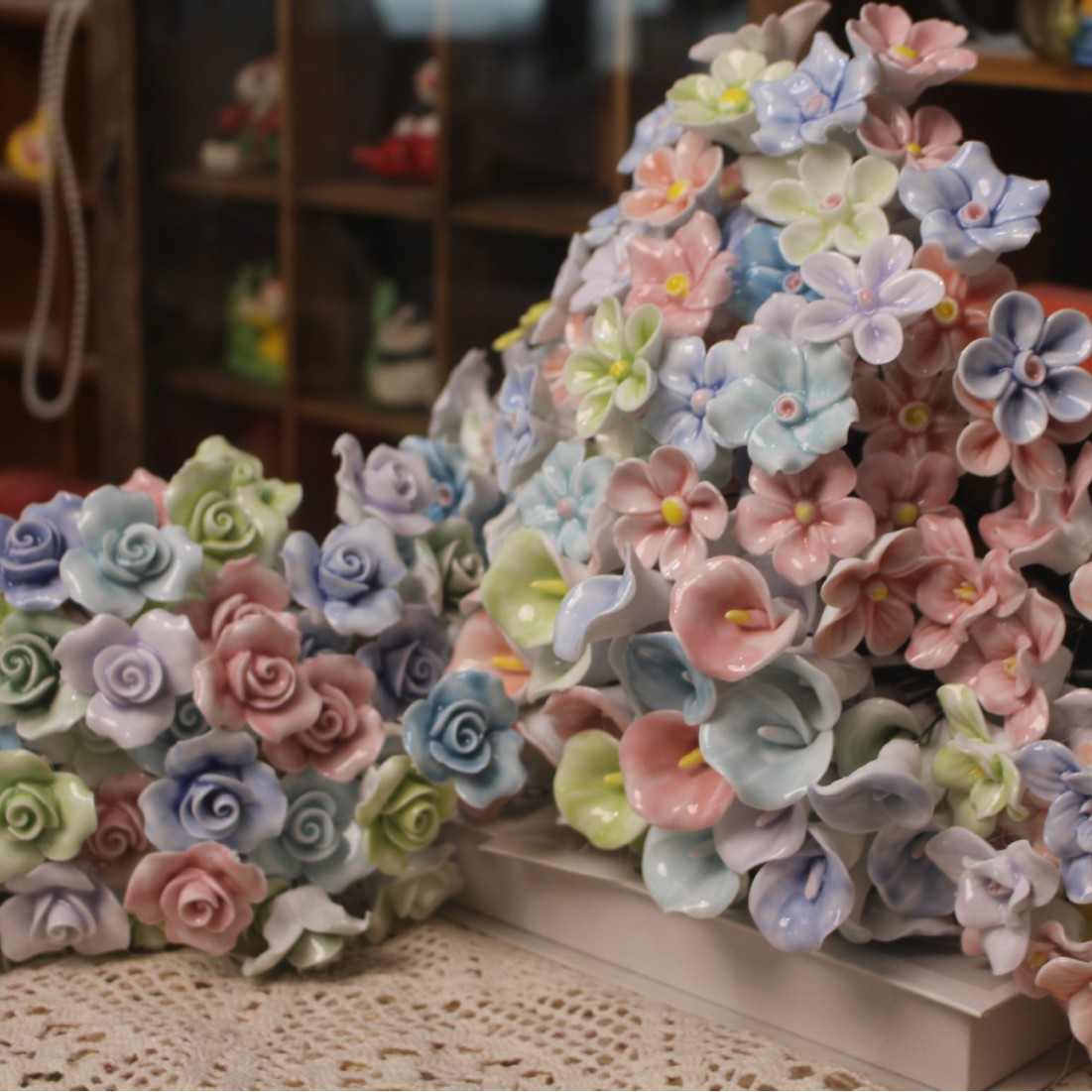 Jingdezhen Ceramic Eternal Flowers, High-Temperature Ceramic Flowers for Street Stalls and Night Markets, Artificial Flowers for Creative Gifts and Cultural and Creative Products