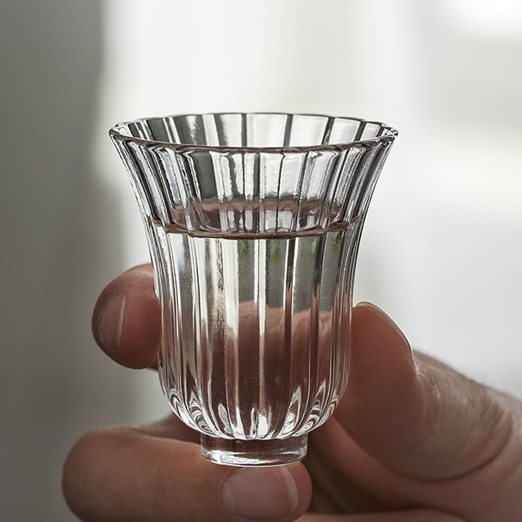 Household vintage glass transparent single cup small cup mini borosilicate small size petals kung fu tea small tea cup single