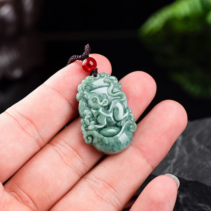 Natural A goods Jade twelve zodiac rat Ox Tiger Rabbit Dragon Snake Horse Sheep Monkey chicken dog pig jade pendant jewelry wholesale