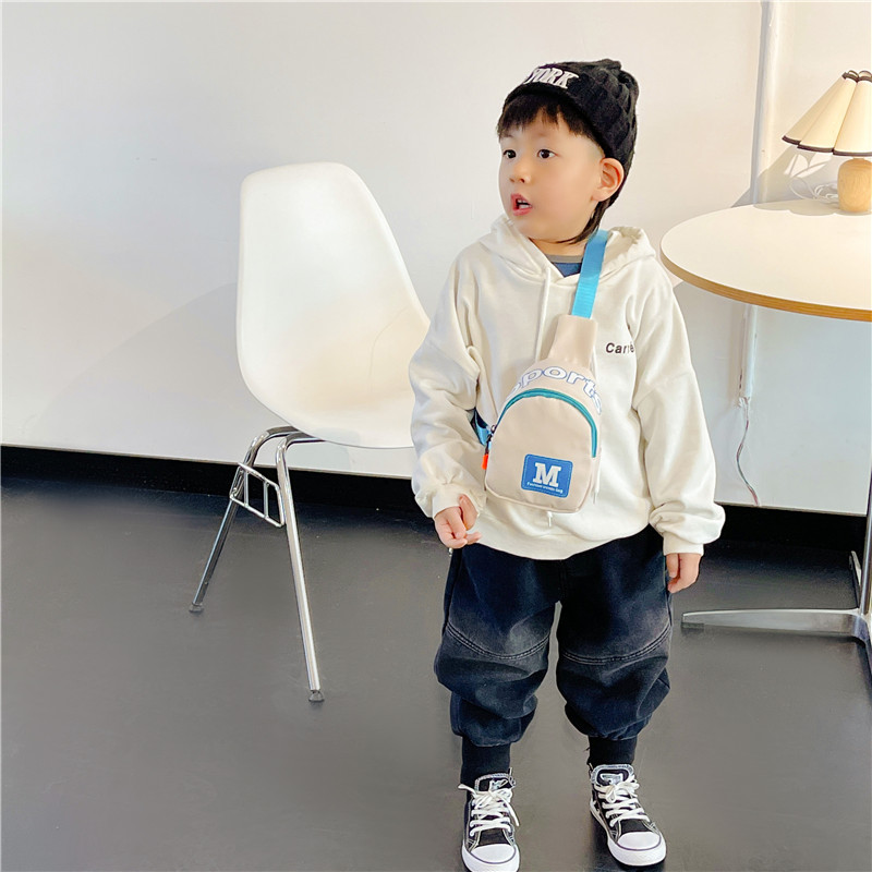 New Ultra-Light Kidsren's Chest Bag, Portable Contrasting Color 2024 Spring and Summer Trendyy Style Shoulder Bag, Lightweight and Fashionable Crossbody Bag