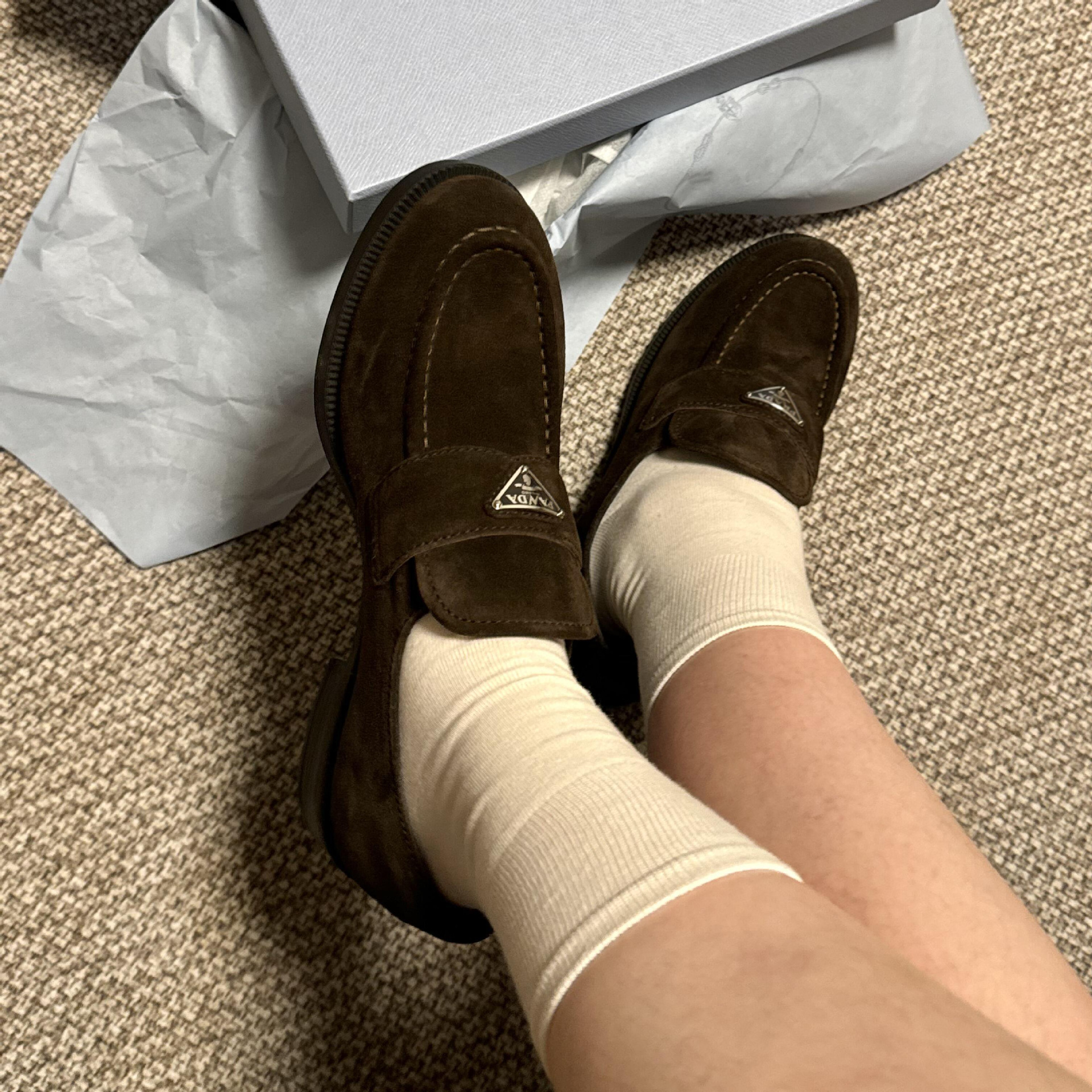 Sheepskin Version ~ Retro Triangle Buckle Genuine Leather Thick-Soled Loafers for Women Autumn Slip-On Lazy Small Leather Shoes Thick Heel Flats