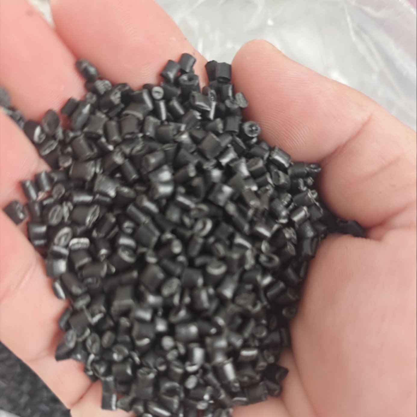 Pp Polypropylene Recycled Particles Toughened High Gloss High Melt Fat Black Pp Plastic Shell