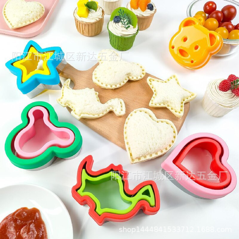 Three-Dimensional Sandwich Mold Edge Sealing Production Cartoon Bread Mold Stainless Steel Biscuit Mold Christmas Cutting Mold Set