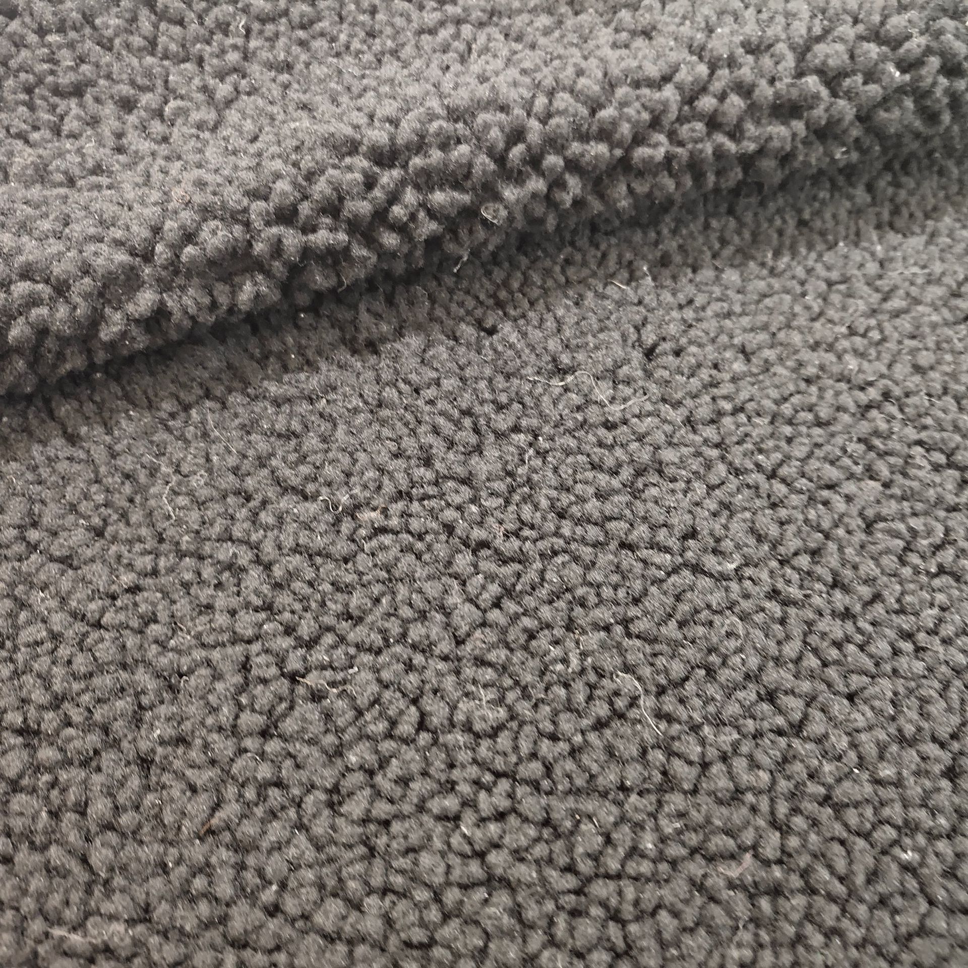 Черная овечья кожа, односторонняя, натуральная, цельная, овечья шерша, в наличии