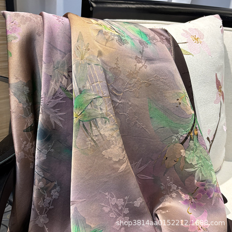 New Product 35mm Fragrant Cloud Yarn 140 Width National Style Clothing Fabric Lily Pattern Jacquard Han Dynasty Fabric Autumn