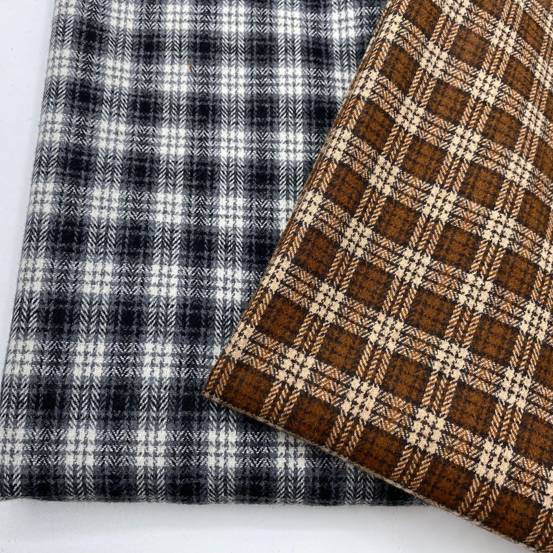 Woolen Fabric Spring and Autumn Vintage Thin Tartan Flannel Fabric