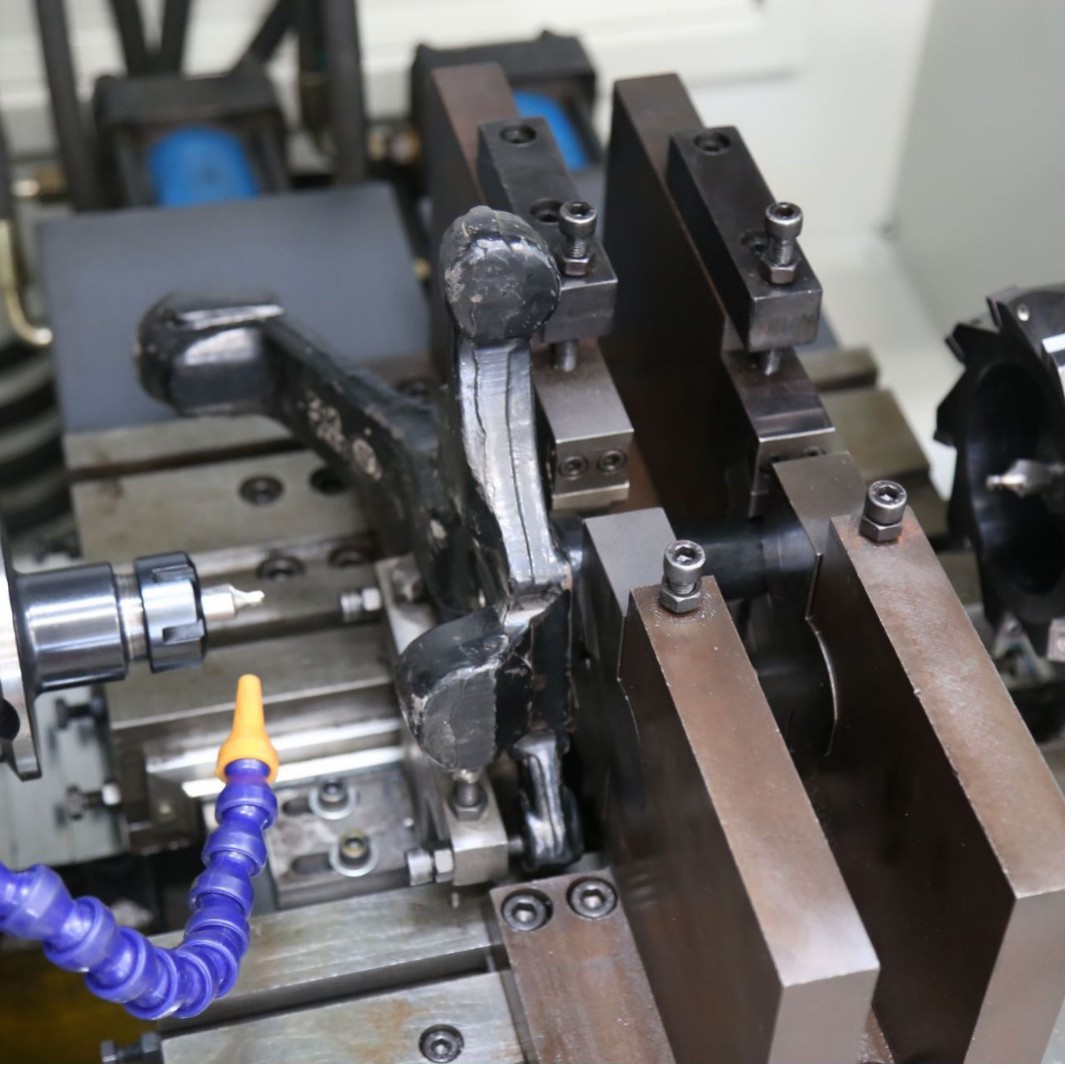 Youtai Intelligent Manufacturing-Zk8205-500 Special Machine Tool for Milling End Face and Drilling Center Hole