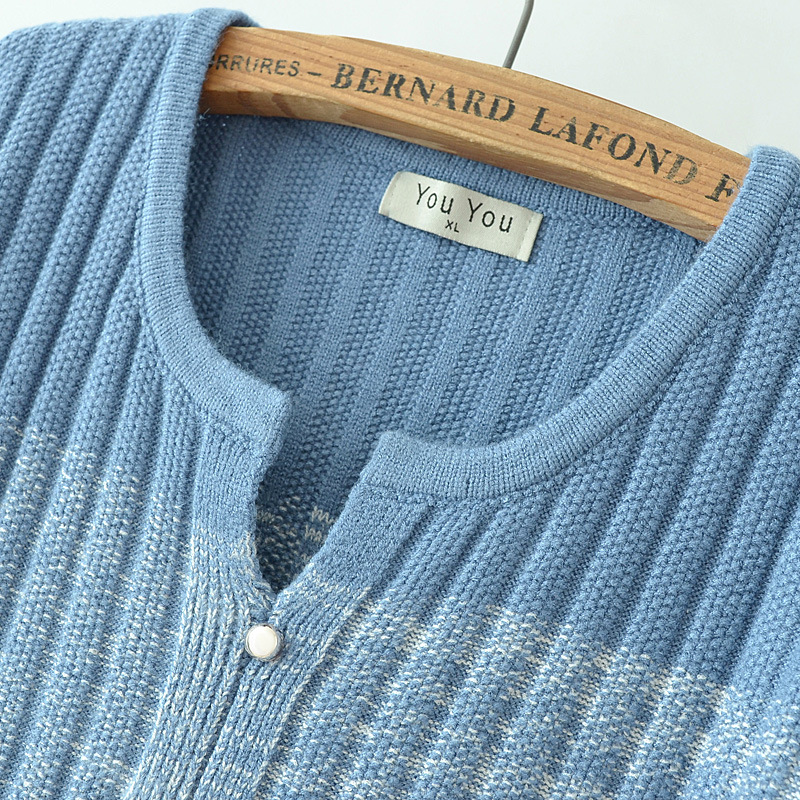 plus size women's autumn fashion gradient small v-neck sweater chubby girl age-reducing slim base sweater 426052