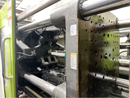 Injection Molding Machine Baojie 288 Ton Pet Special Machine Plastic Molding Injection Molding Machine Horizontal Molding Machine