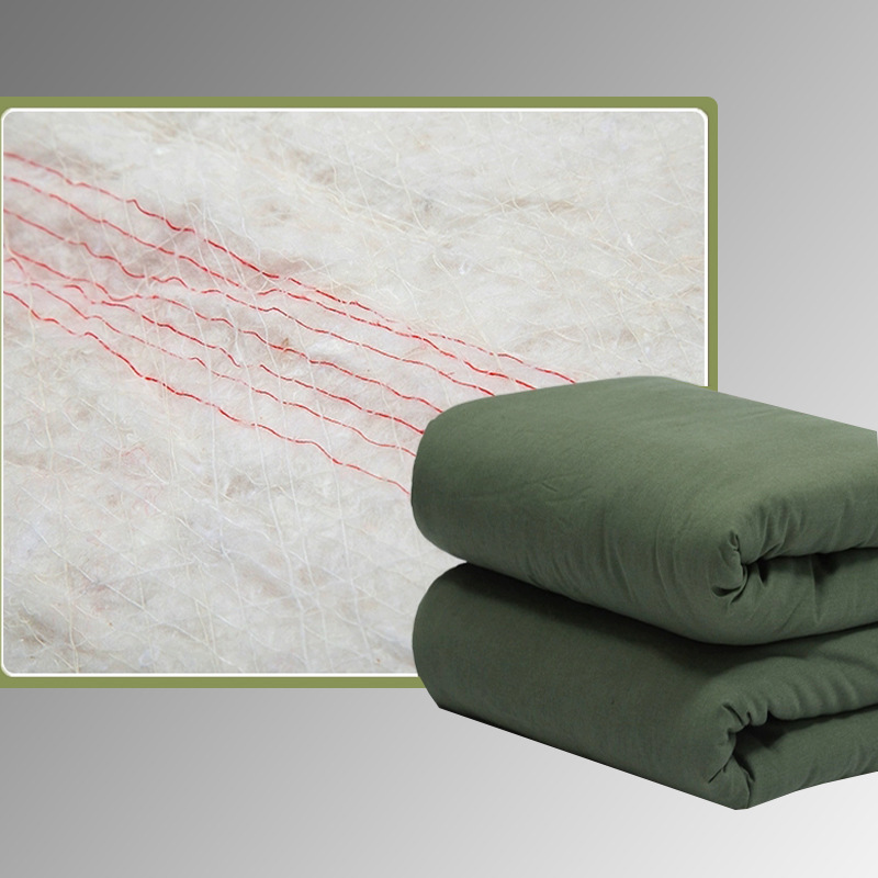 Factory wholesale military green cotton bedding quilt student military training dormitory labor protection quilt cotton quilt mattress set