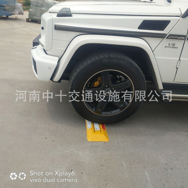 Double Lock parking lock pressure-resistant type a fixed ground lock parking space lock thickened triangle parking lock car lock