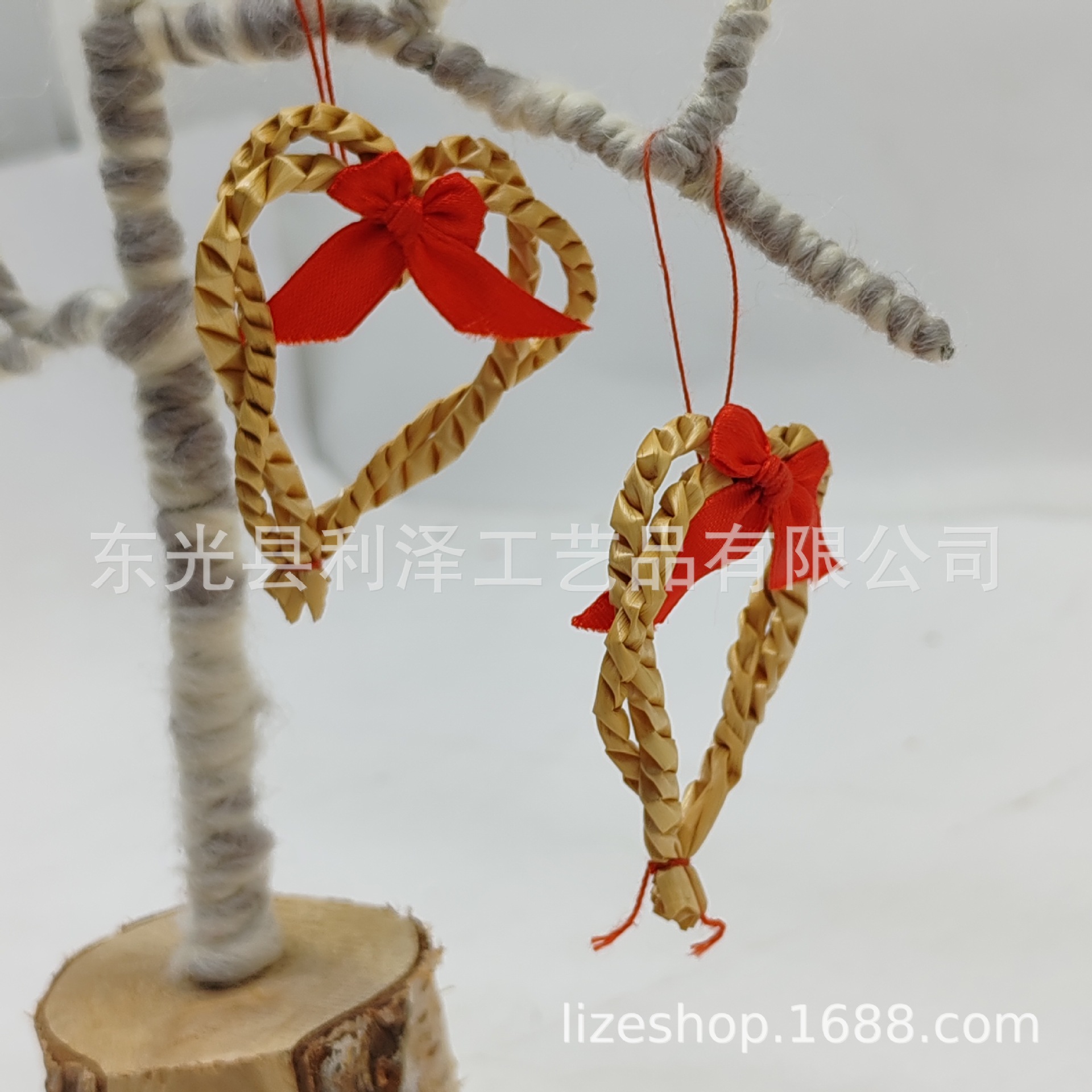 Christmas pendant gift box three-dimensional snowflake snow Angel five-pointed star pendant decoration supplies set finished product