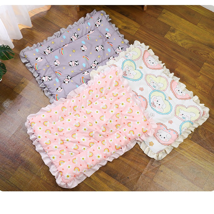 Manufacturer Wholesale Pet Sleeping Mat Thickened Autumn and Winter Warm Floor Mat Cat and Dog Universal Sleeping Blanket Sofa Cushion