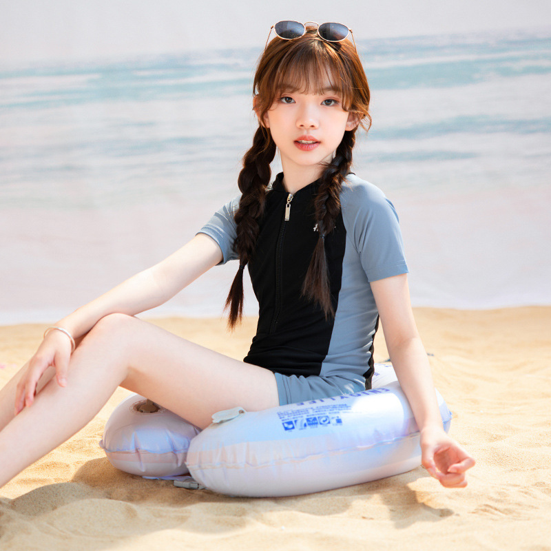 Girls Swimsuit 2025 New Style, Big Kidsren and Girls, Special Swimsuit for Good-Looking Kidsren, Kidsren's Summer One-Piece Swimsuit