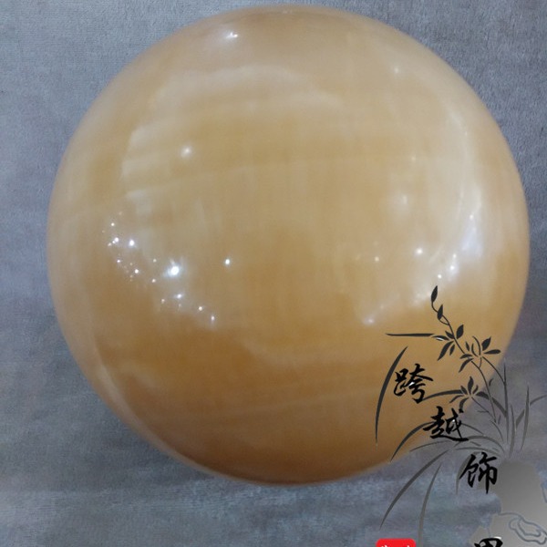 Natural beige jade indoor feng shui ball head figure diameter 15cm