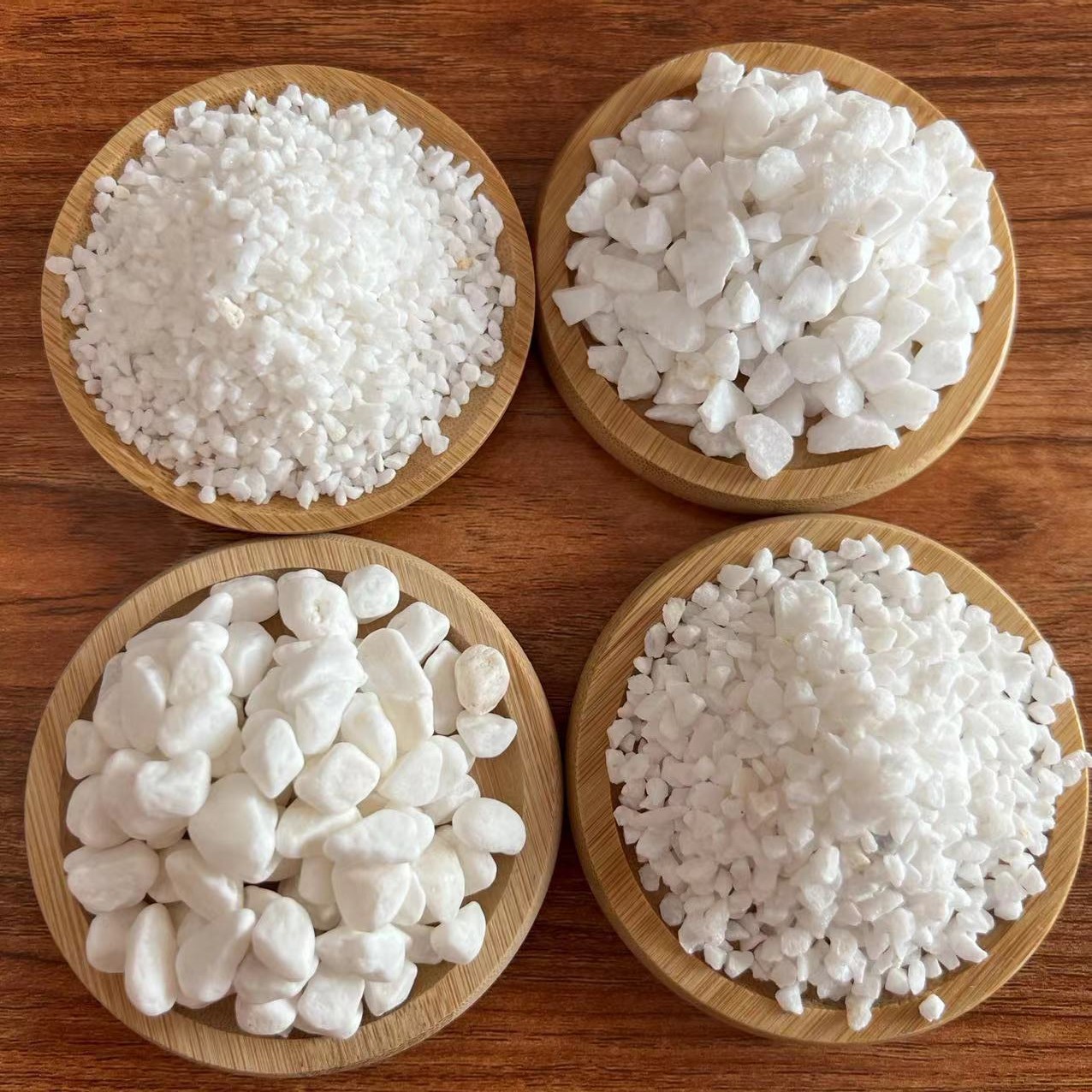 В наличии белый камень для садовой мощения, ландшафтный механизм, мелкий гравий, белые гальки для сада, белый камень