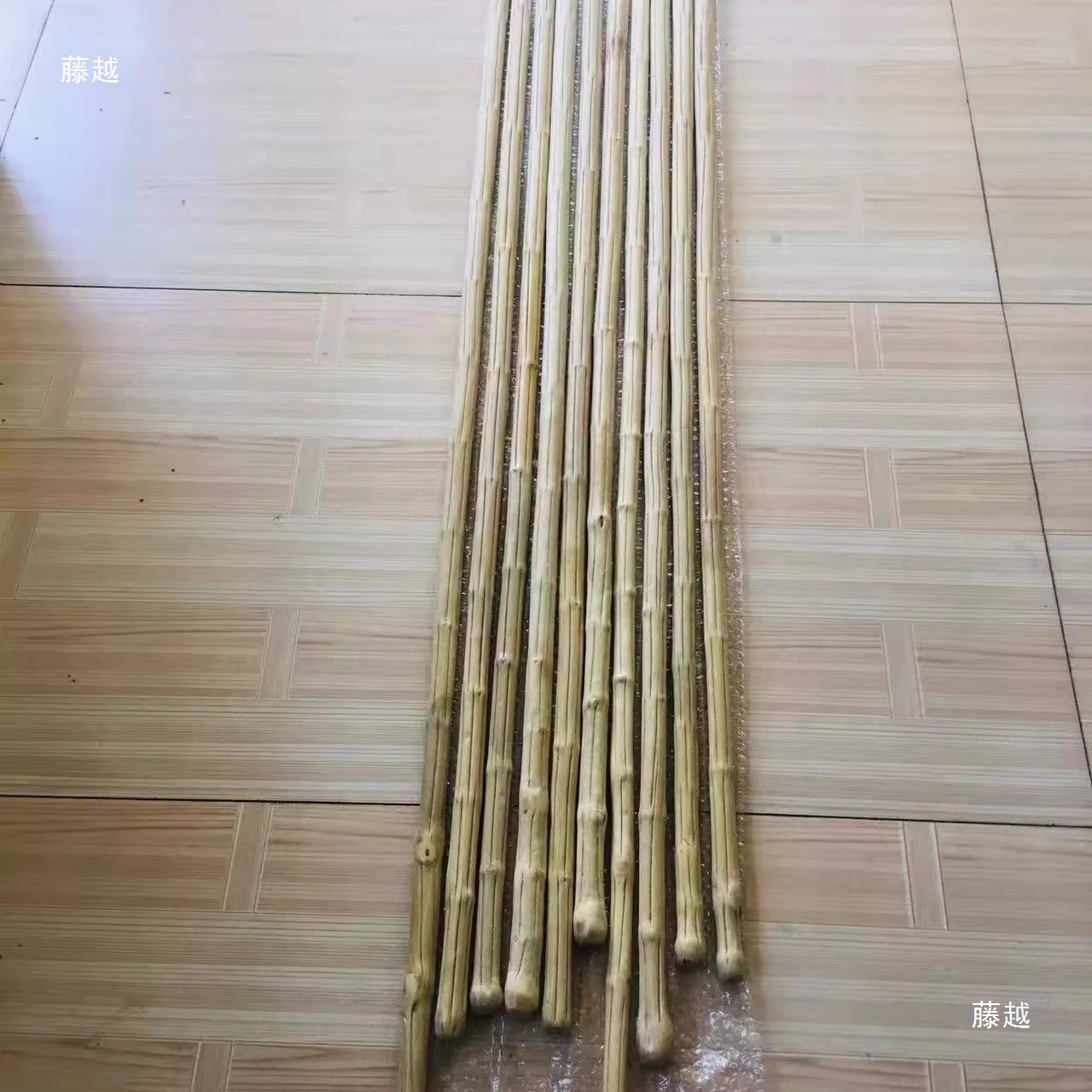 Nine-Piece Wooden Stick, Six-Piece Wooden Stick, Dragon-Reducing Wooden Martial Arts Stick, Thirteen-Piece Whip Stick, Wutai Mountain Log Long Stick, Solid Wood Cane