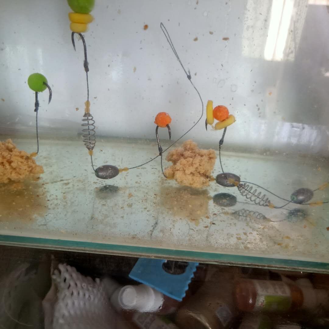 2024 new EVA large buoyancy punch back bottom fishing European carp hook group bead bait fake corn grain bait