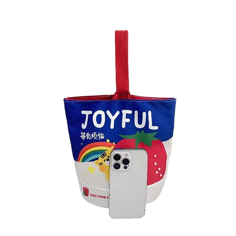 Casual Commuter Handbag Simple Fashion Large Capacity Bucket Bag 2023 Summer New Cute Cartoon Handbag