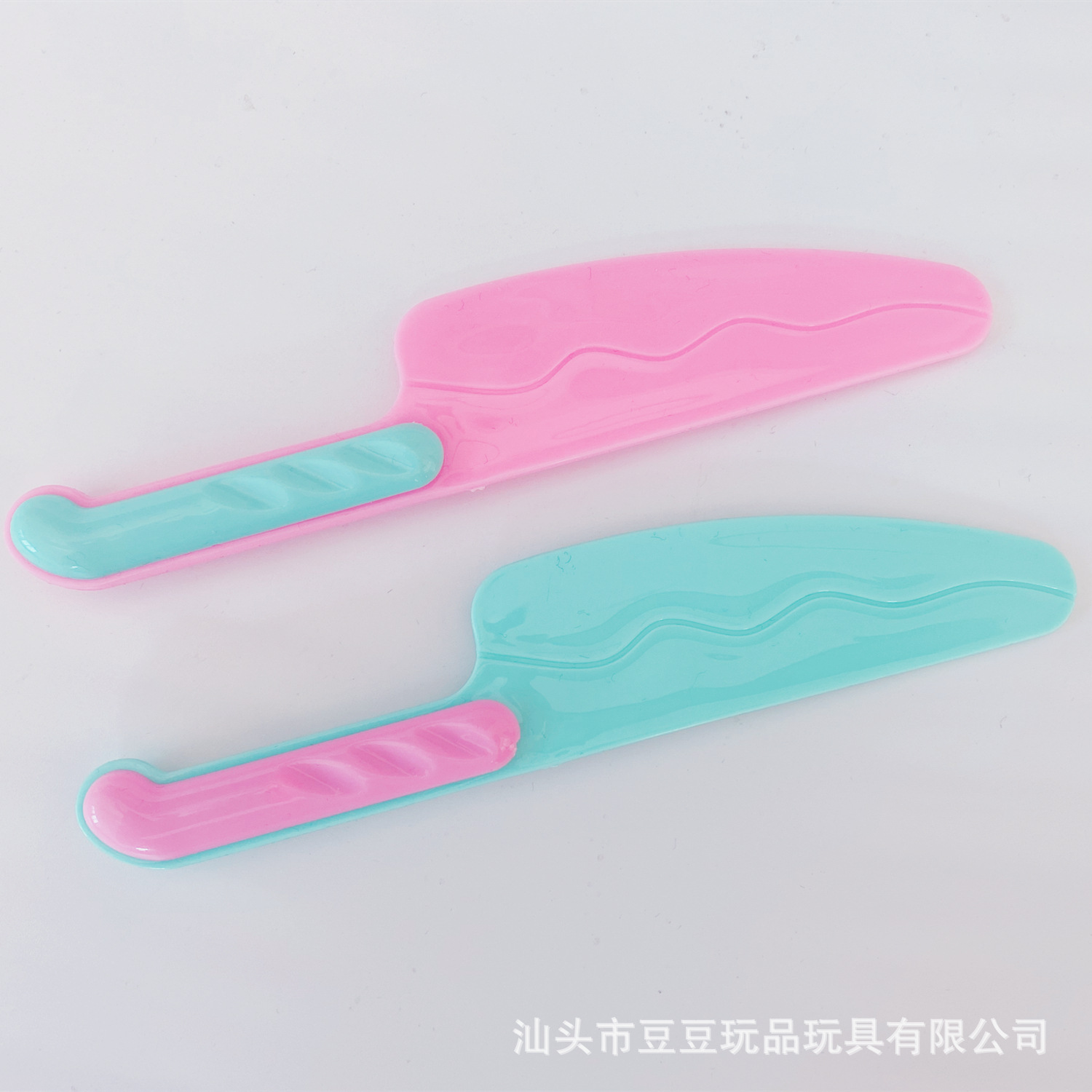 Simulation play house cut music toy knife children plastic fruit knife children play house accessories factory direct