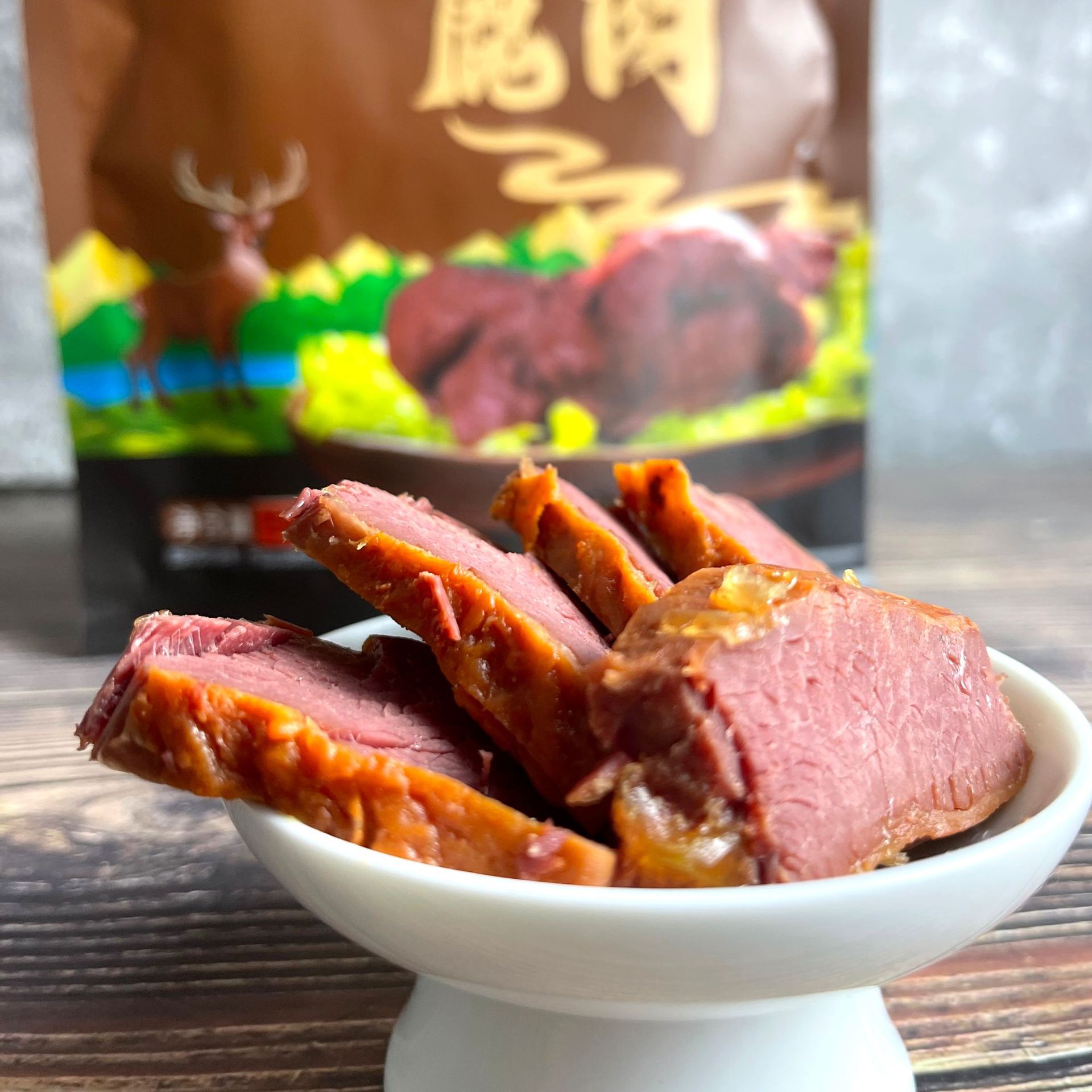 Donkey-hide gelatin venison ready-to-eat venison spiced sauce marinated 150 g/bag genuine goods directly for net red mass production of venison products