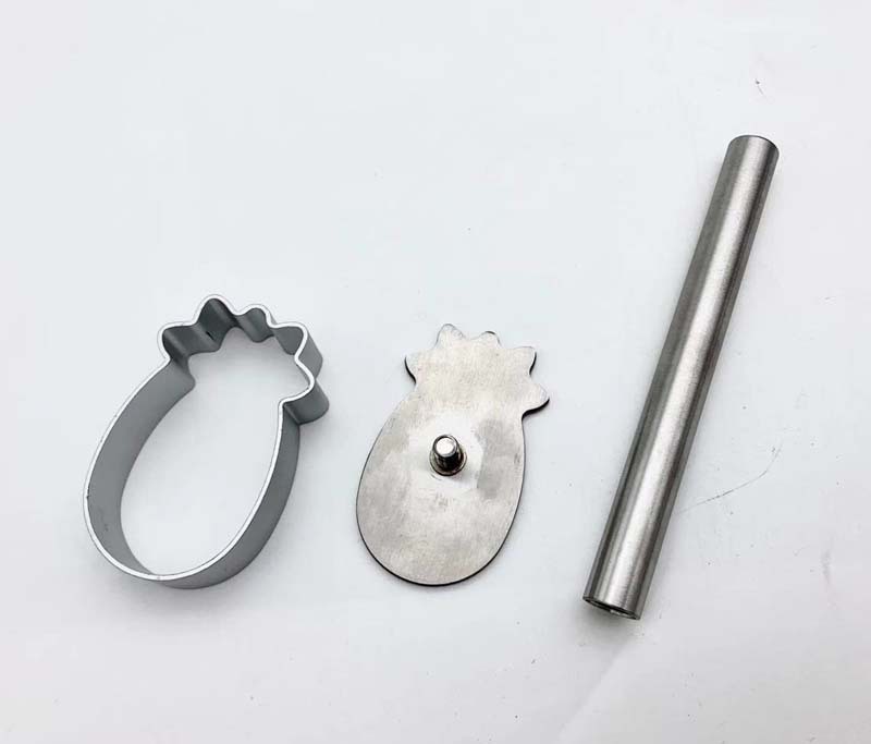 Hand pineapple cake mould fruit water cutting mould cake mould cartoon biscuit mould curtain circle baking tool