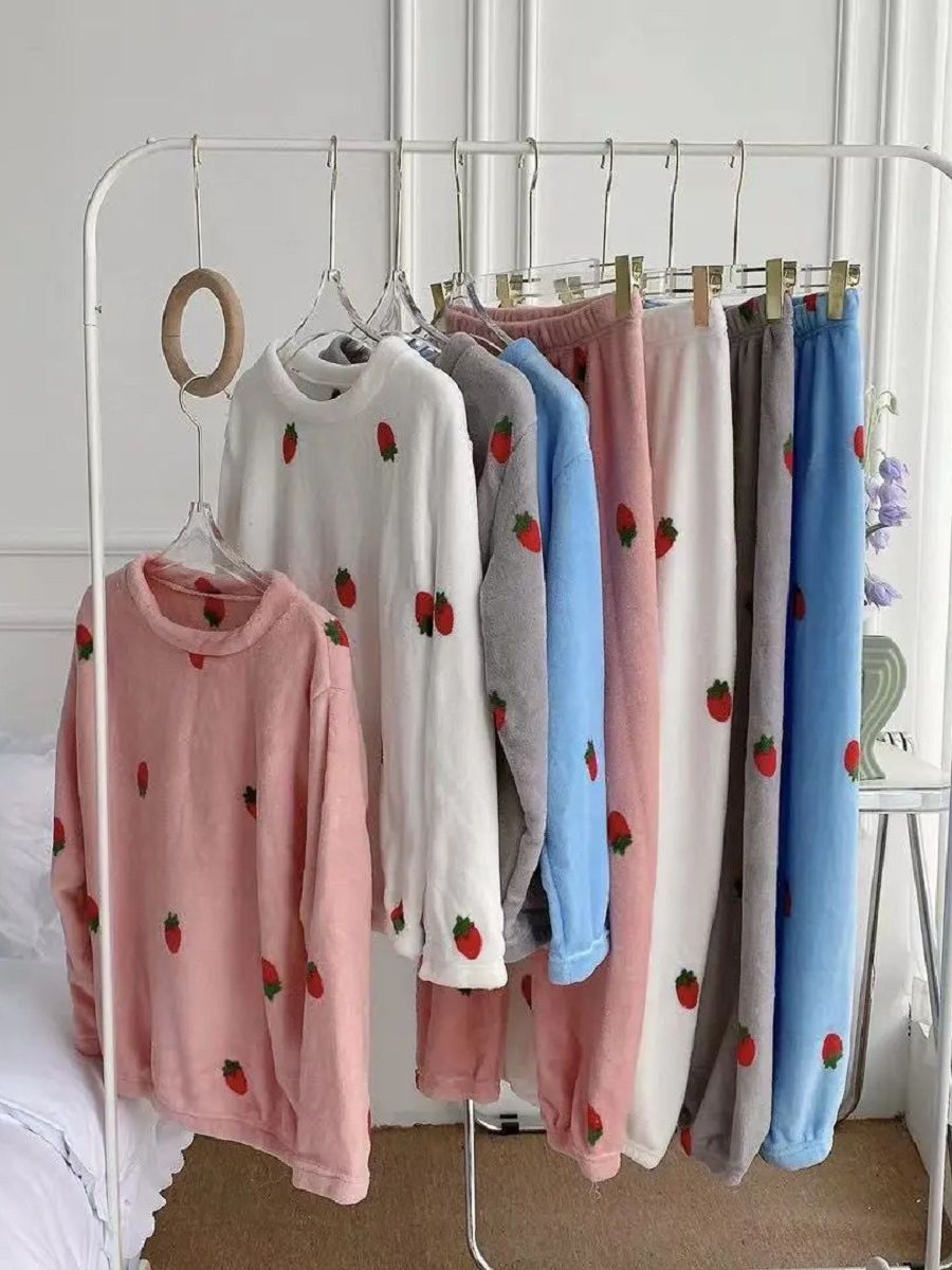 Пижама женская осень-зима флисовая утепленная коралловая флис теплая нижняя одежда для студентов, домашняя одежда, можно носить на улице