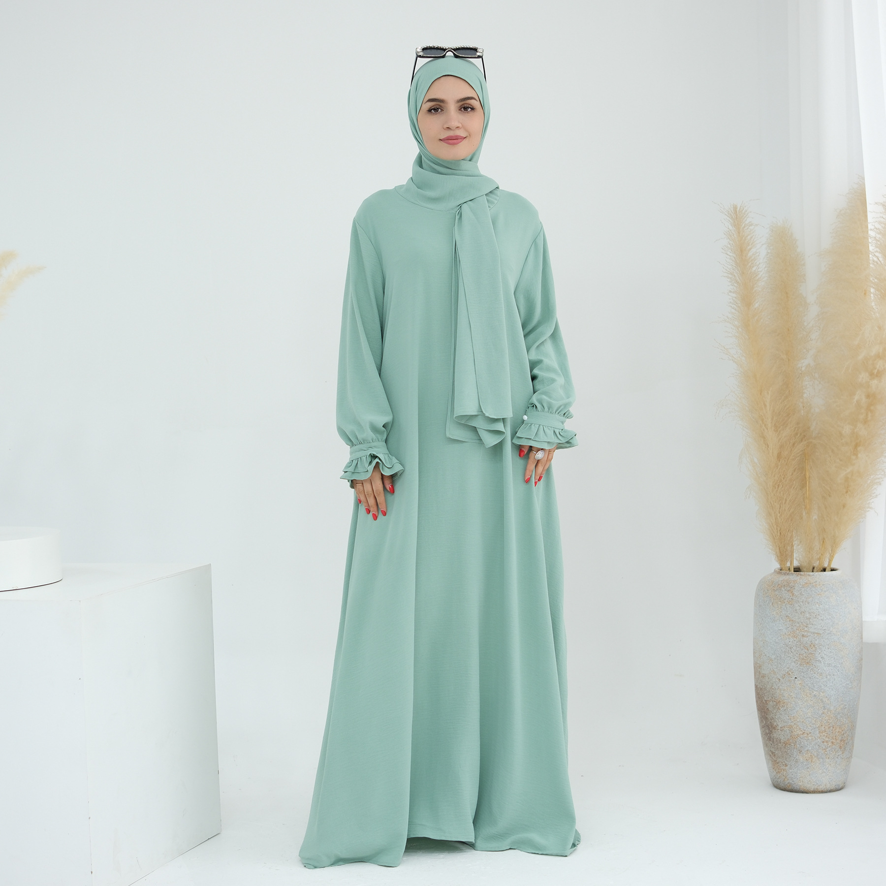 2024Loriya AliExpress New Middle East Dubai Turkey with Turban dress abayaLR709