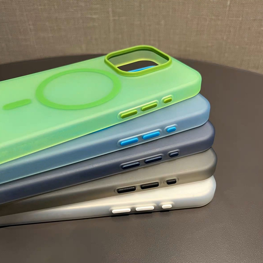 Cross-Border Imd Frosted Skin-Feel Magnetic Phone Case 2.0mm Apple 16Pro Candy Skin-Feel Two-In-One Protective Case