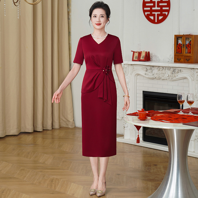 Spring and Summer New High-end Mother Wedding Dress for Mother-in-law Attends Wedding Dress Banquet dress Stylishly Covering Belly