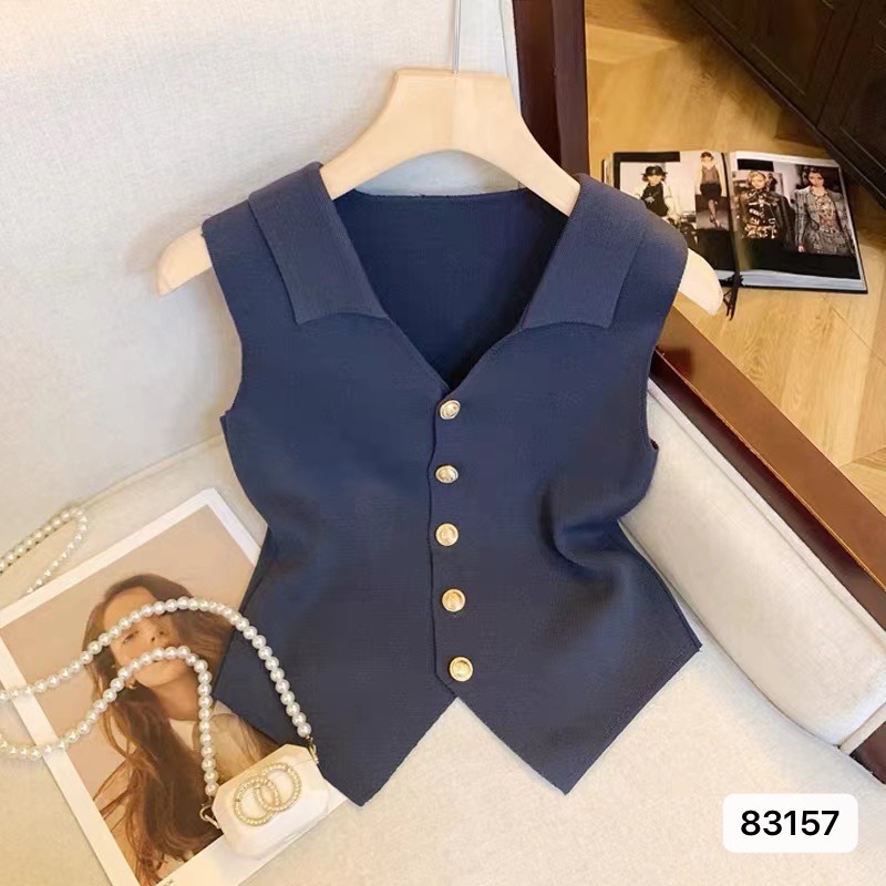 2024 New Summer Style Small Fragrant Top Classy Elegant V-Neck Sleeveless Vest Vest Ice Silk Bottoming Knitwear