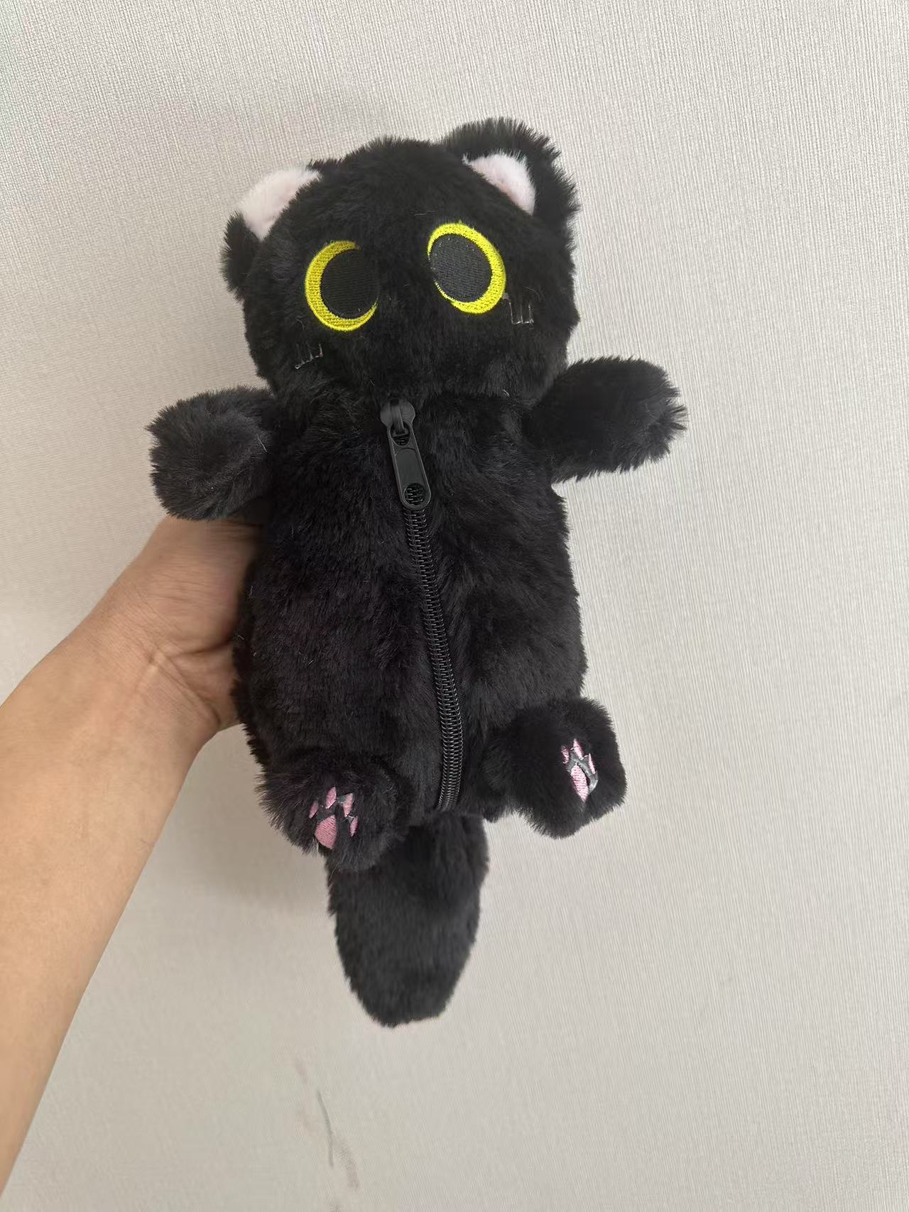 Factory wholesale cute cartoon plush children's coin purse animal doll soft cute doll pencil case middle school student stationery