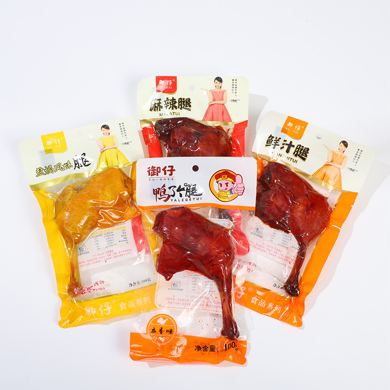 Postage royal baby 110g big duck leg spicy salt baked marinated duck leg authentic spicy leg duck meat open bag ready-to-eat wholesale