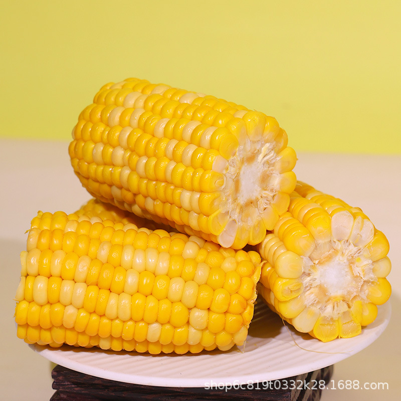 A generation of sweet corn vacuum packaging ready-to-eat fruit non-boiled fat-reducing snacks for students with KF