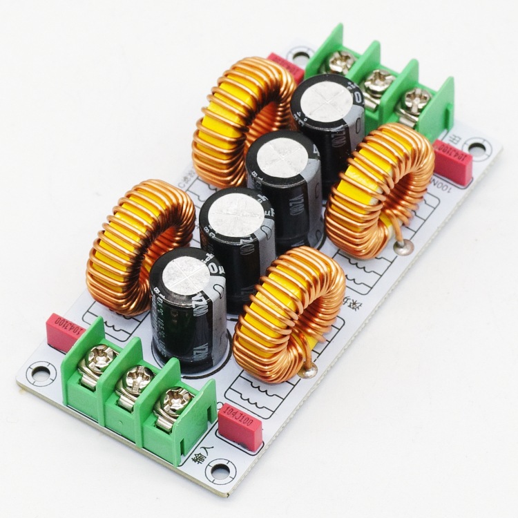 Усилитель мощности с двойным положительным питанием, DC LC низкочастотный фильтр, устраняет высокочастотный шум от автомобильных двигателей