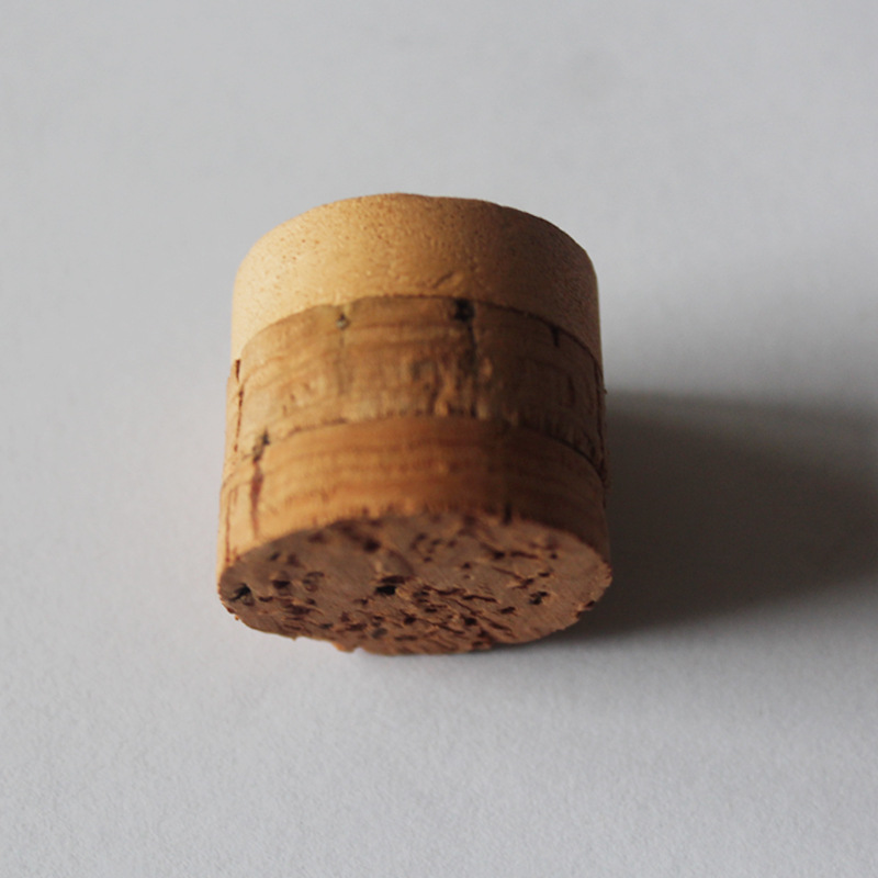 Badminton ball head yellow leather three-piece cork ball head Wuhu ball head factory wholesale