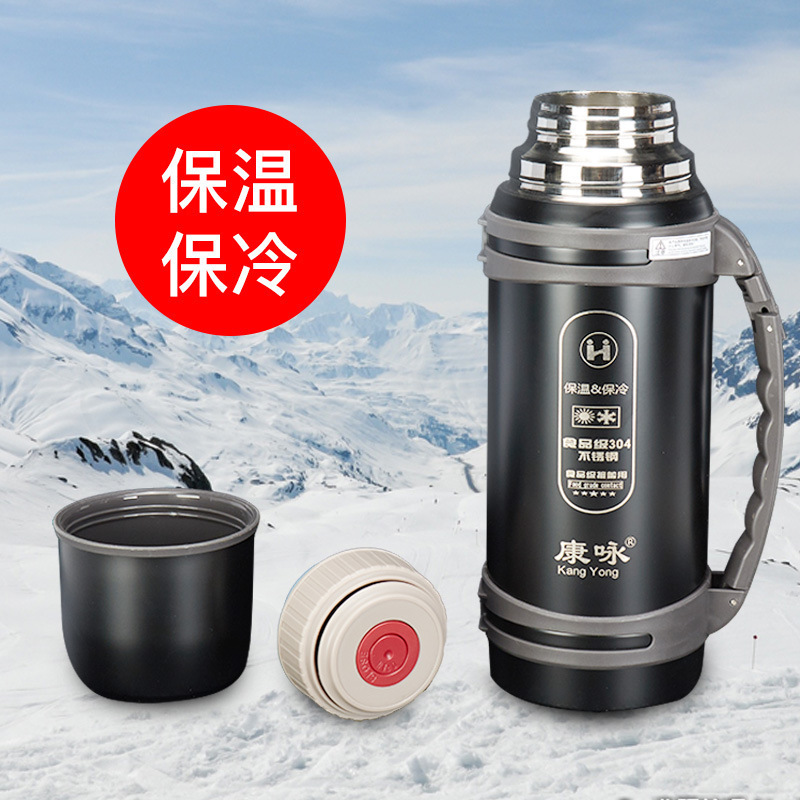 Factory wholesale 304 stainless steel vacuum large capacity outdoor water Cup portable car travel pot sports insulation pot