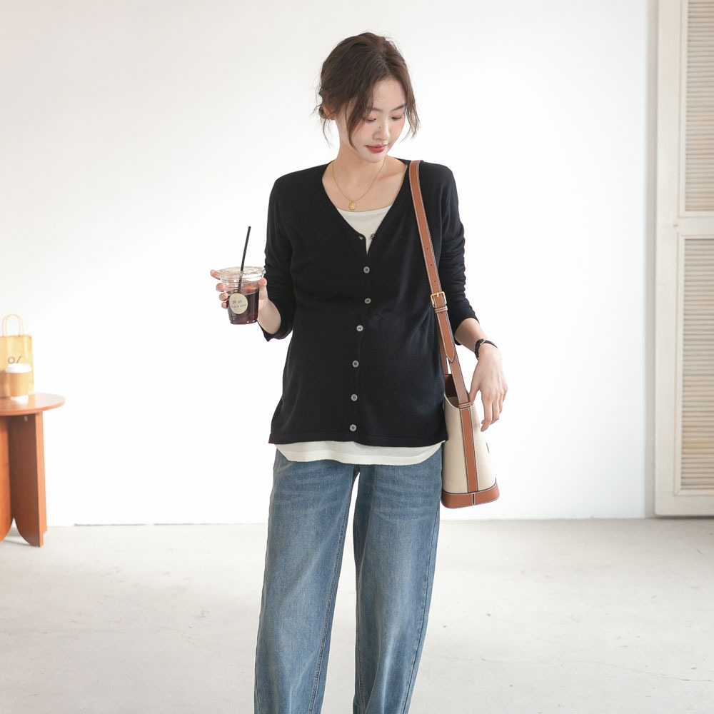 Spring New Maternity Clothes Korean Style Lazy Style Thin Stacked Long-sleeved Knit Sweater Stylish Fake Two-piece Cardigan Jacket